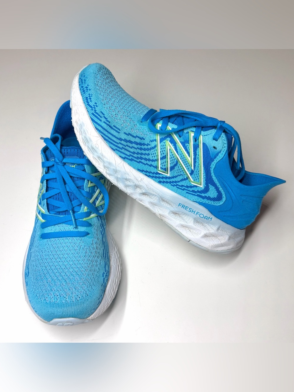 New Balance Women’s  Fresh Foam 1080v11 running shoes Size- 9